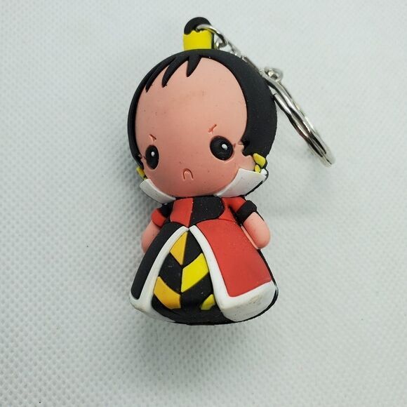Disney Alice in Wonderland Queen of Hearts Keychain - Picture 2 of 6